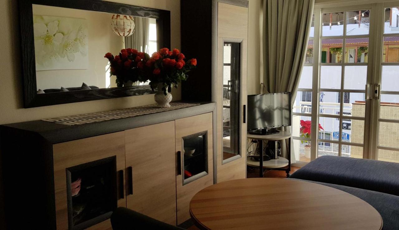 Studio Playa Mogan Hungarian ปวยร์โต เด มอแกน ภายนอก รูปภาพ